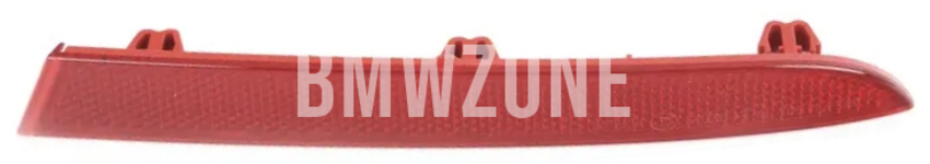 Odrazka zadného nárazníka pravá X2 F39 štandardný nárazník