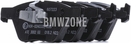 Predné brzdové platničky (330x24mm kotúč)